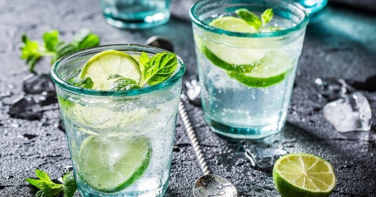 Tại sao nên uống nước chanh hàng ngày?