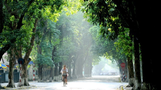 Dự báo thời tiết ngày 2/6/2024: Hà Nội ngày nắng, chiều tối mưa to cục bộ