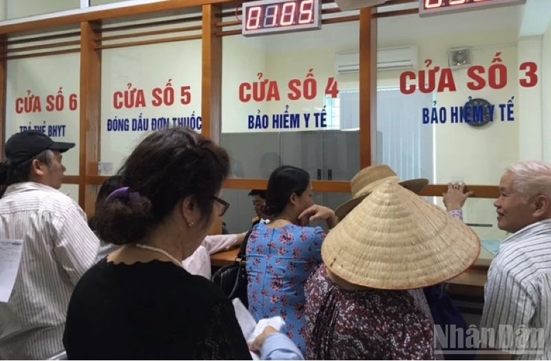 Từ ngày 1/7, khám ngoại trú trái tuyến sẽ được bảo hiểm y tế thanh toán thế nào? Từ ngày 1/7, khám ngoại trú trái tuyến sẽ được bảo hiểm y tế thanh toán thế nào?