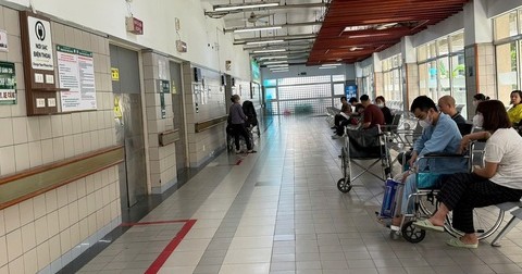Bộ Y tế quy định chương trình hỗ trợ thuốc miễn phí cho cơ sở y tế