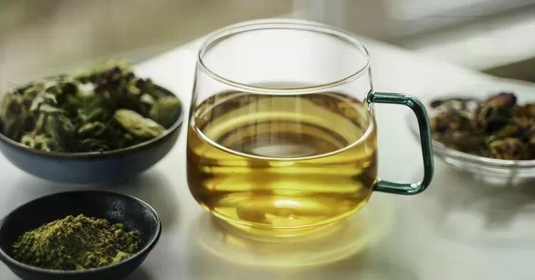 Những chuyển biến tích cực của gan khi duy trì thói quen uống trà xanh Những chuyển biến tích cực của gan khi duy trì thói quen uống trà xanh