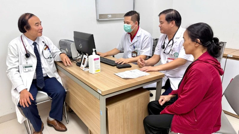 Bệnh viện Bạch Mai cơ sở Ninh Bình khám sức khỏe miễn phí cho 5.000 người có công và gia đình chính sách Bệnh viện Bạch Mai cơ sở Ninh Bình khám sức khỏe miễn phí cho 5.000 người có công và gia đình chính sách