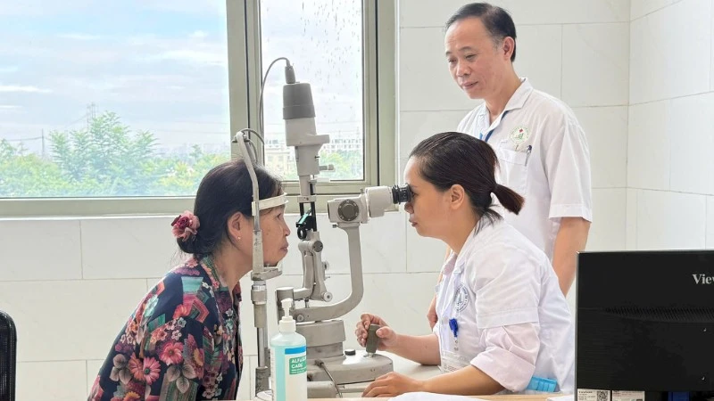 Cụ thể hóa mục tiêu khám sức khỏe miễn phí cho người dân Cụ thể hóa mục tiêu khám sức khỏe miễn phí cho người dân