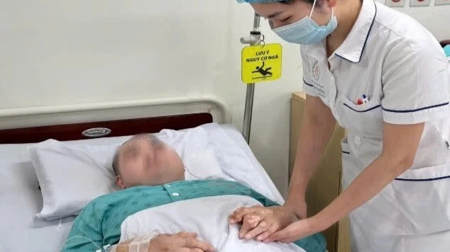 Lạm dụng thuốc "gia truyền" chữa gout, người đàn ông 34 tuổi rơi vào nguy kịch Lạm dụng thuốc "gia truyền" chữa gout, người đàn ông 34 tuổi rơi vào nguy kịch