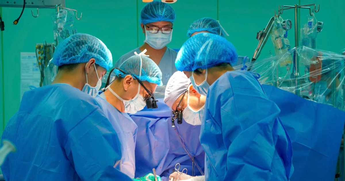 Bệnh viện Đại học Y dược Thành phố Hồ Chí Minh thực hiện ca ghép tim trong 65 phút Bệnh viện Đại học Y dược Thành phố Hồ Chí Minh thực hiện ca ghép tim trong 65 phút