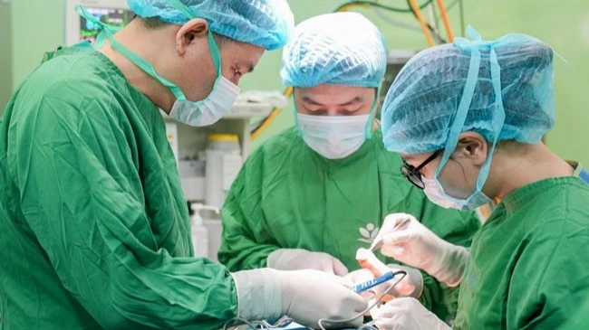 Bước tiến trong điều trị dị tật sọ mặt: Mỗi ngày kéo giãn xương 1mm thay thế đại phẫu Bước tiến trong điều trị dị tật sọ mặt: Mỗi ngày kéo giãn xương 1mm thay thế đại phẫu