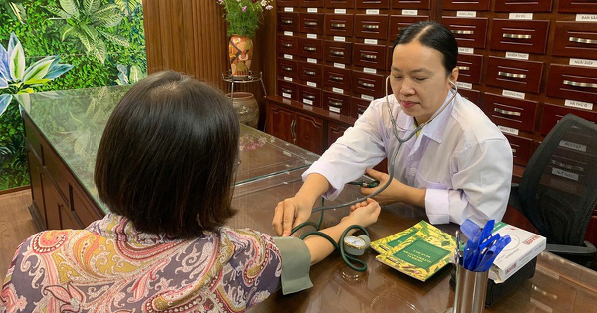 Thách thức và cơ hội phát huy thế mạnh của y học cổ truyền