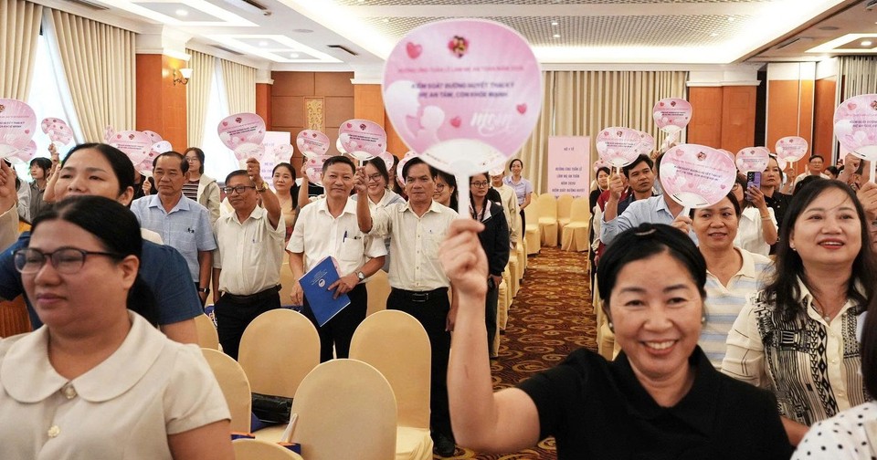 Kiểm soát đường huyết trong thai kỳ để bảo vệ sức khỏe mẹ và trẻ