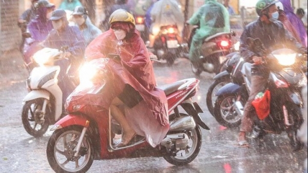 Dự báo thời tiết ngày 30/10: Miền Trung nhiều nơi mưa lớn, đề phòng xuất hiện lũ