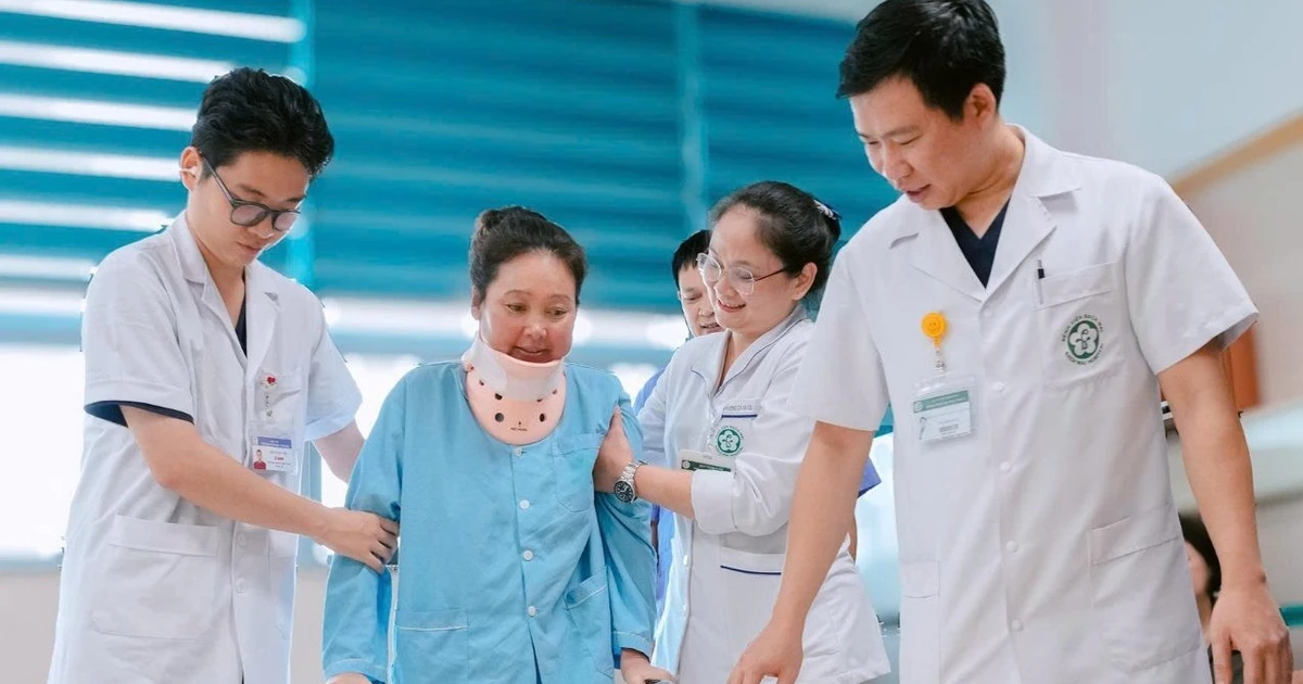 Nhiều bệnh nhân nước ngoài tìm đến Việt Nam điều trị bệnh hiểm nghèo Nhiều bệnh nhân nước ngoài tìm đến Việt Nam điều trị bệnh hiểm nghèo
