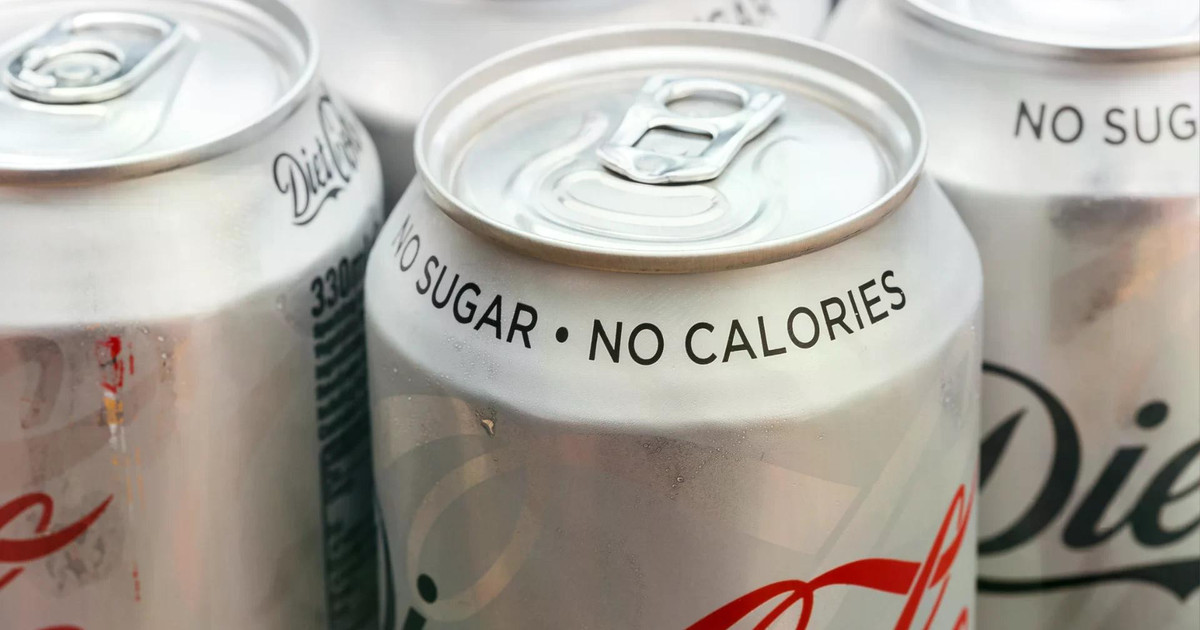Soda ăn kiêng tạo bất ngờ trong cuộc chiến giảm cân Soda ăn kiêng tạo bất ngờ trong cuộc chiến giảm cân