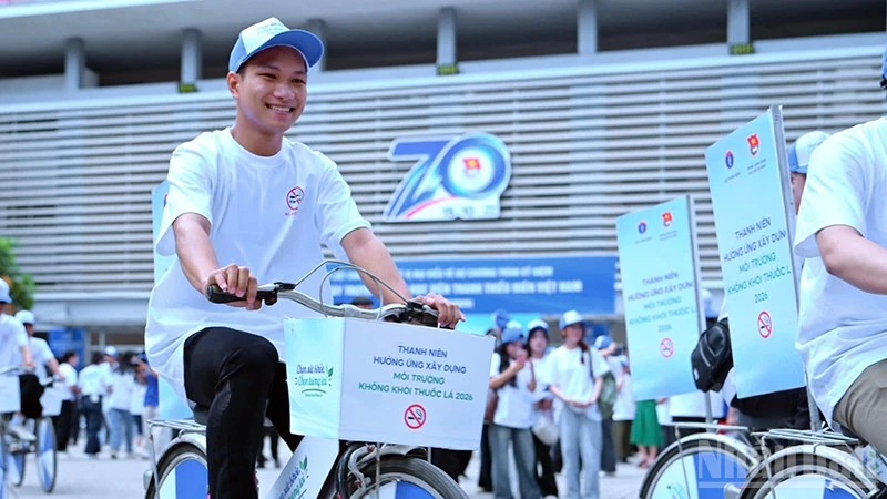 Gần 19 nghìn người Việt Nam tử vong do hít khói thuốc thụ động mỗi năm Gần 19 nghìn người Việt Nam tử vong do hít khói thuốc thụ động mỗi năm