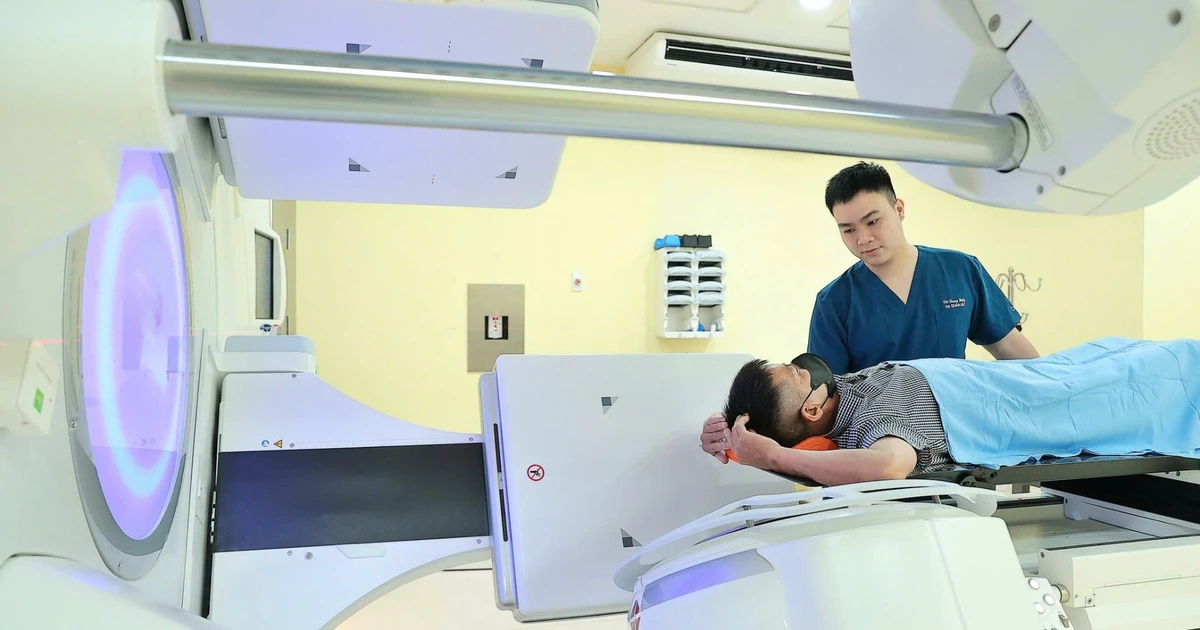 Chuyên gia hàng đầu trong nước và quốc tế chia sẻ những tiến bộ mới trong lĩnh vực ung thư Chuyên gia hàng đầu trong nước và quốc tế chia sẻ những tiến bộ mới trong lĩnh vực ung thư