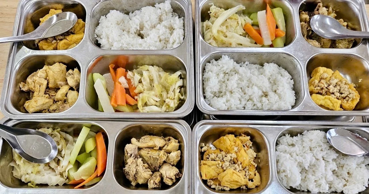 Bộ Y tế yêu cầu tăng cường kiểm tra, giám sát đơn vị cung cấp thực phẩm, suất ăn trường học Bộ Y tế yêu cầu tăng cường kiểm tra, giám sát đơn vị cung cấp thực phẩm, suất ăn trường học