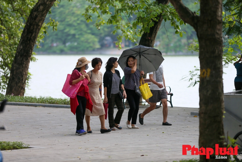 Dự báo thời tiết ngày 30/11/2023: Hà Nội có mưa vài nơi, đêm và sáng trời lạnh