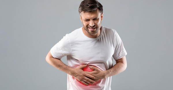 Đau vị trí này ở bụng có thể báo hiệu bạn đang bị gan nhiễm mỡ