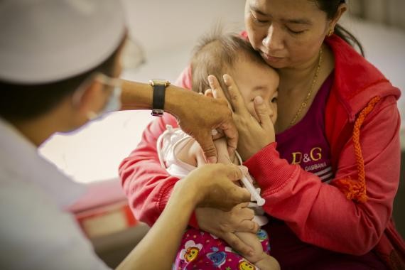 Tỷ lệ tiêm chủng cho trẻ em Việt Nam giảm mạnh trong đại dịch Covid-19