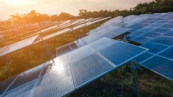 Công ty dầu khí lớn nhất Ấn Độ đầu tư 12 tỷ USD vào năng lượng tái tạo