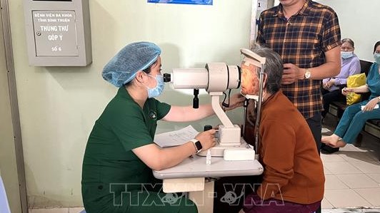 Phẫu thuật mắt miễn phí cho người nghèo tại Bình Thuận