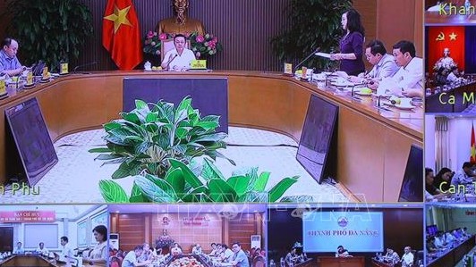 Bằng mọi giải pháp, phải sớm có đủ vaccine tiêm cho trẻ