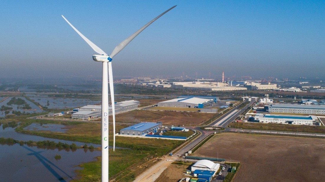 Thiếu điện thúc đẩy cuộc chuyển đổi năng lượng xanh nơi các khu công nghiệp