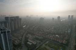 Đến hẹn lại lên, Hà Nội vào “mùa ô nhiễm không khí”, cảnh báo nguy hại sức khỏe