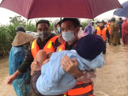 4 người tử vong, hơn 28.000 ngôi nhà bị ngập ở Phú Yên