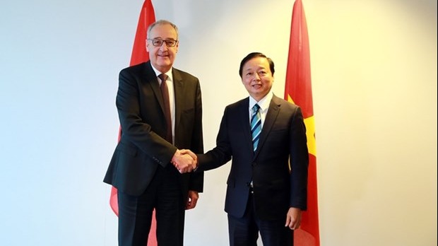 Thụy Sĩ hỗ trợ Việt Nam chuyển đổi sang kinh tế số, tăng trưởng xanh