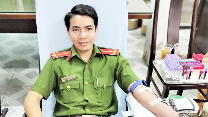 Cán bộ đoàn năng động, hơn 20 lần hiến máu tình nguyện