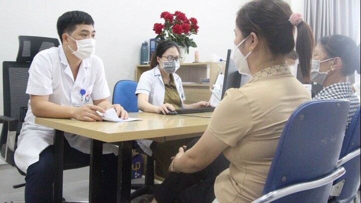 6 tác nhân gây bệnh ung thư, ăn uống 'góp mặt'