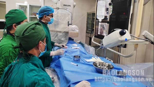 Bệnh viện Đa khoa tỉnh Lạng Sơn ứng dụng khoa học công nghệ vào chăm sóc, điều trị bệnh