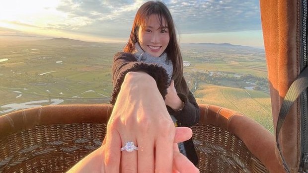 Diễm My 9x được bạn trai cầu hôn