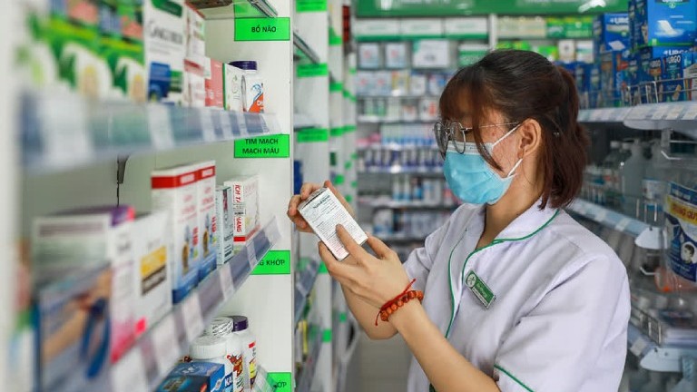 Hà Nội yêu cầu tăng cường quản lý cơ sở y dược ngoài công lập