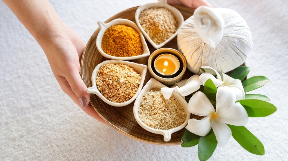 Cách làm đẹp đơn giản tại nhà bạn nên biết