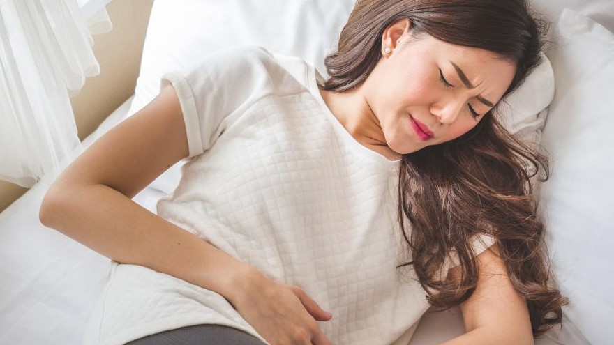 Chữa đau bụng "ngày" phụ nữ, bằng Y học cổ truyền.