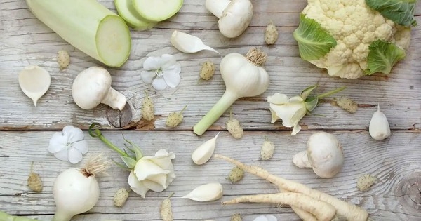 Rau củ màu trắng và lợi ích đặc biệt cho sức khỏe